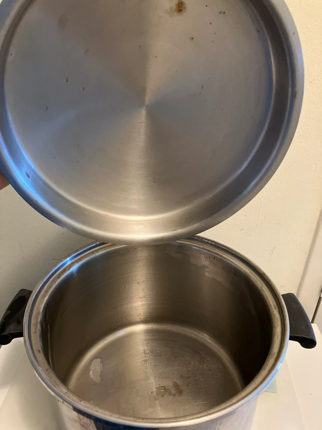Queen Stainless Steel Stock Pot with Lid-27 cm diameter - photo 3