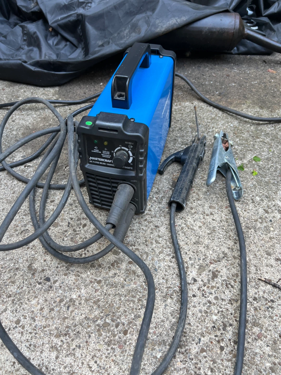 Mastercraft 120 Amp Welder - photo 3
