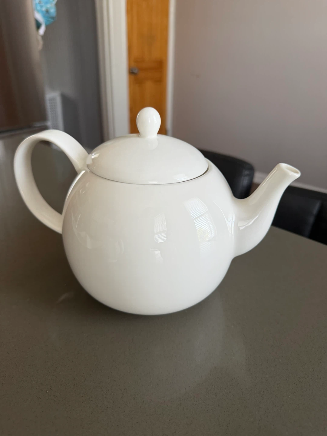 White Ceramic Teapot, Creamer, and Sugar Bowl Set - photo 5