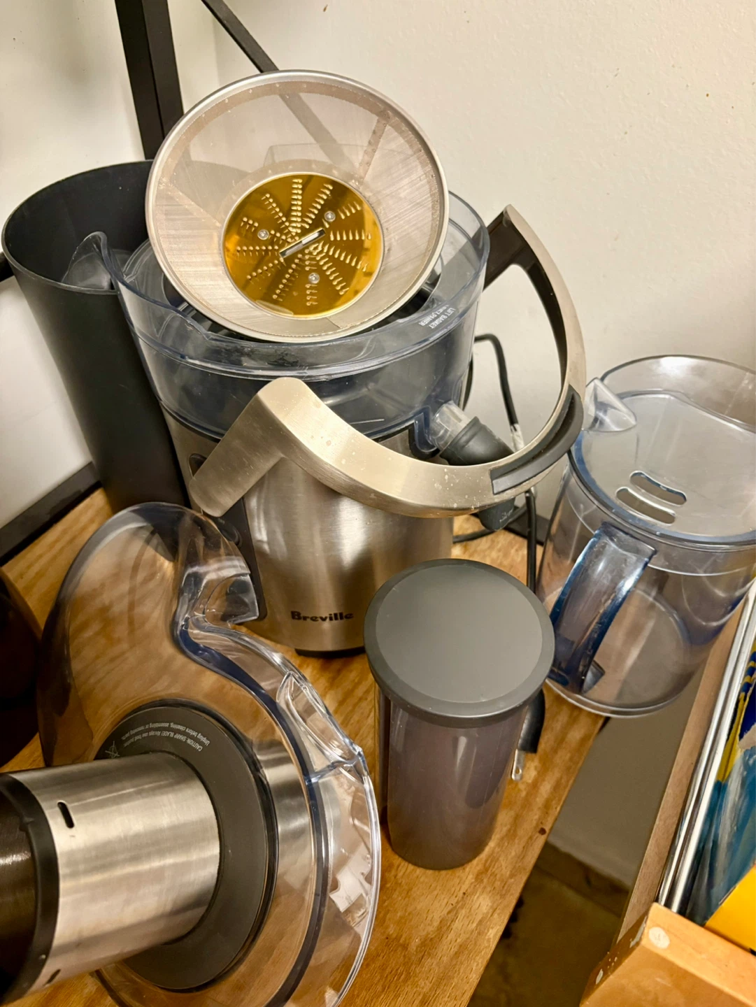 Breville Juice Fountain Juicer –  Barely Used - photo 3
