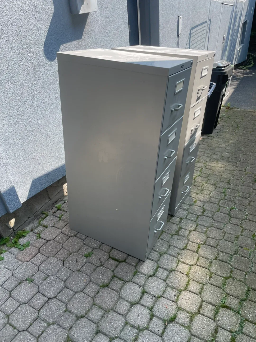 2 Filing Cabinet - 4 Drawer - photo 2