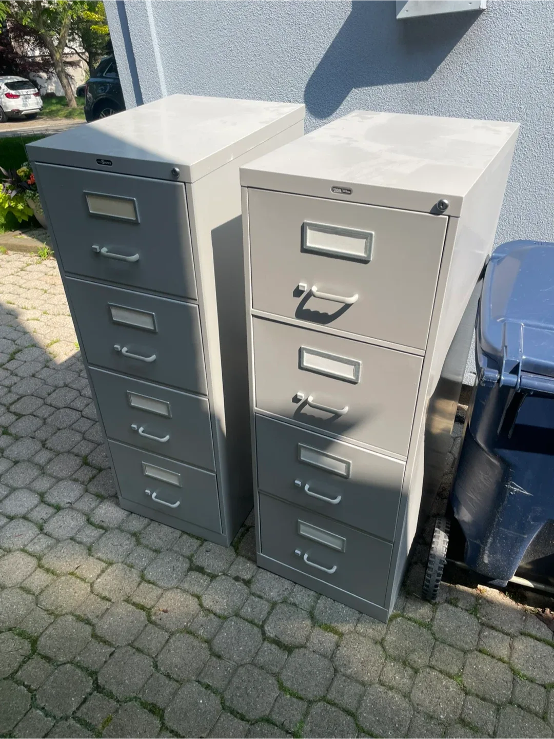 2 Filing Cabinet - 4 Drawer