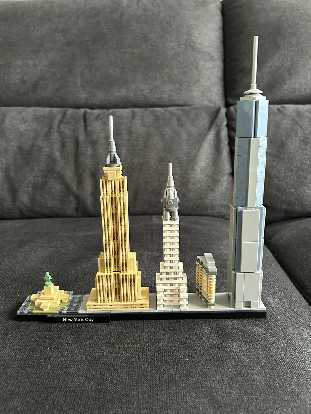 LEGO Architecture New York City & London Sets