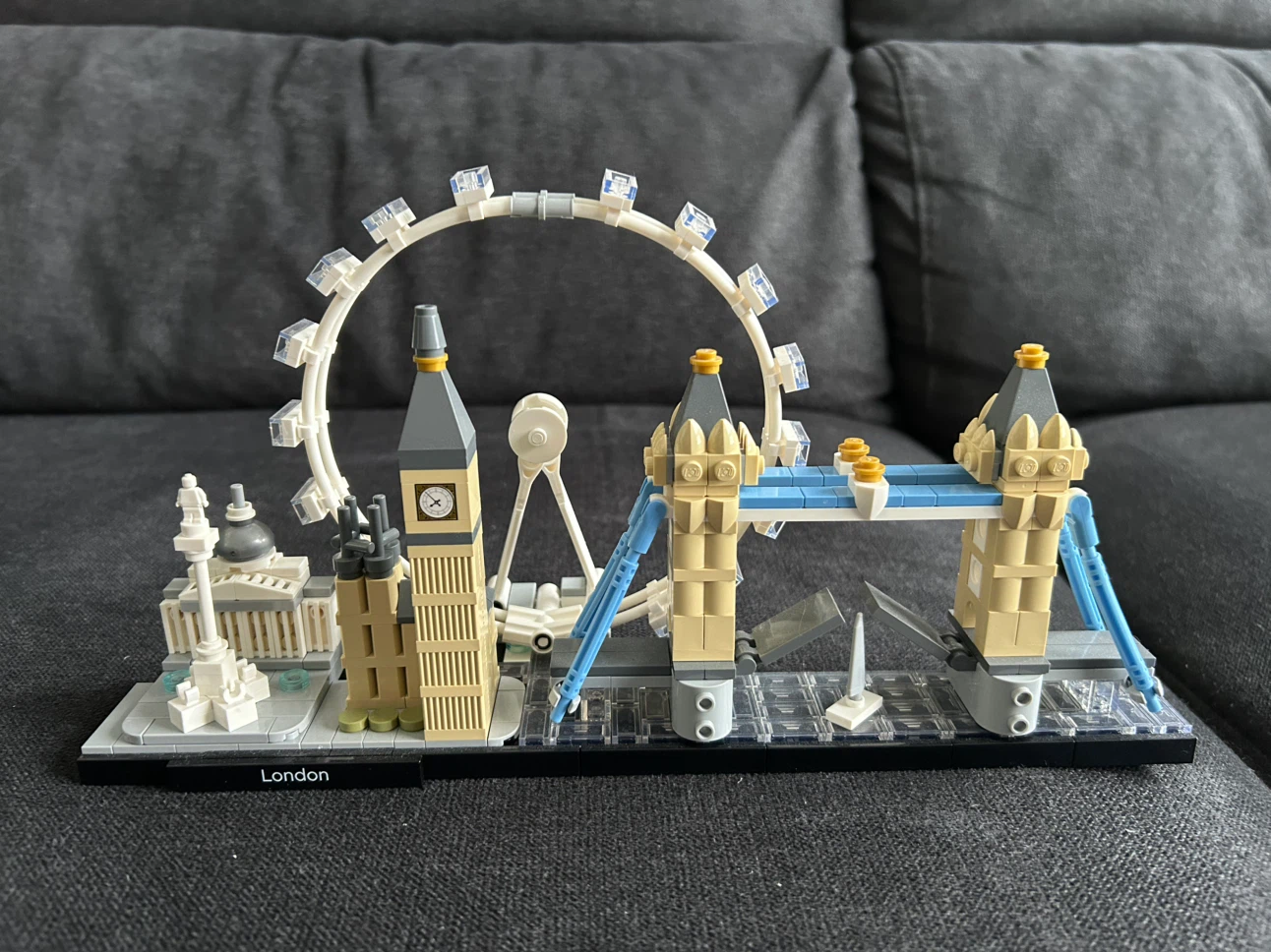 LEGO Architecture New York City & London Sets - photo 3