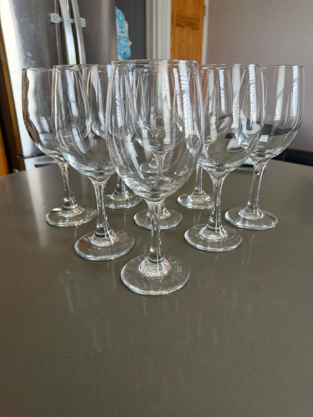 Set of 9 Clear Wine Glasses (large) - photo 2