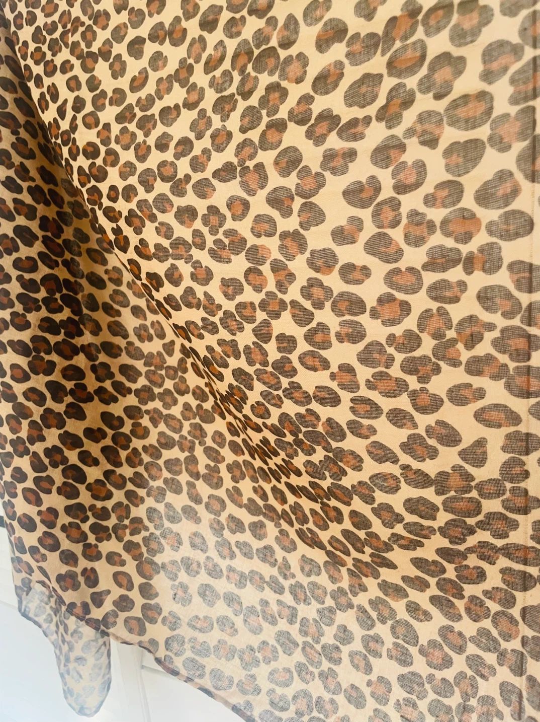 Jacob’s Y2K leopard print|scarf|