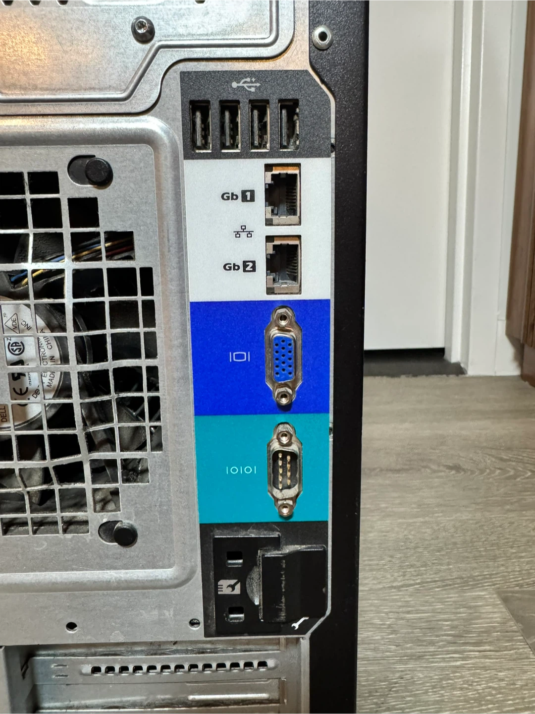 Dell PowerEdge T310 Tower Server Intel Xeon X3440 8GB - photo 3