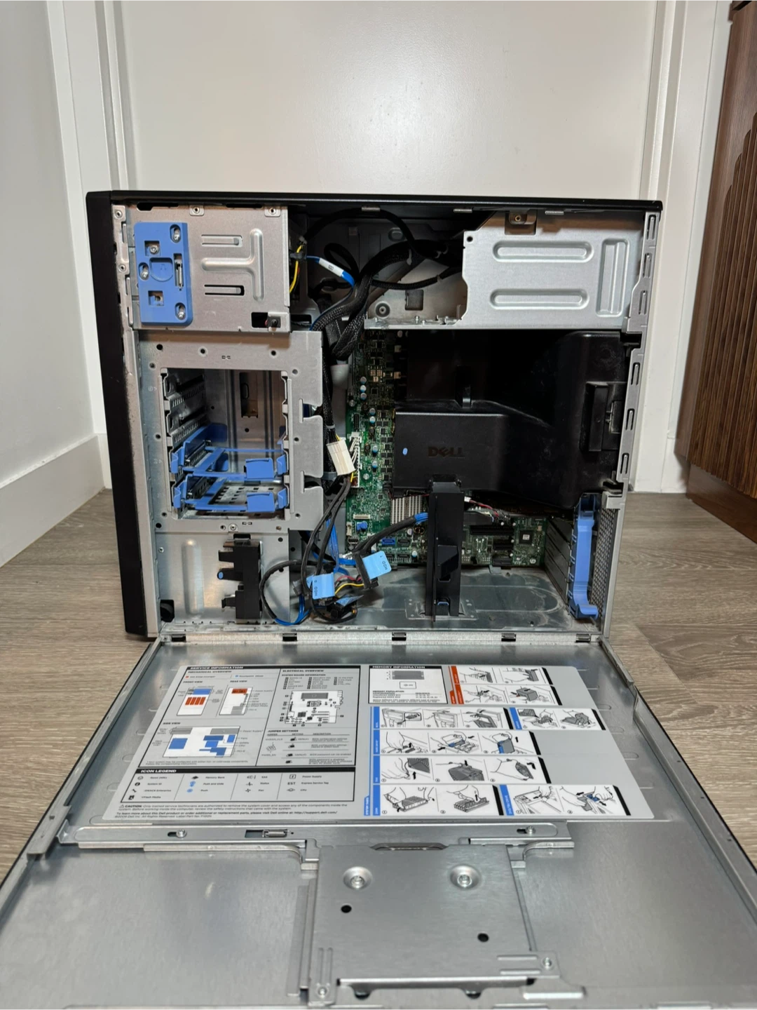 Dell PowerEdge T310 Tower Server Intel Xeon X3440 8GB - photo 4