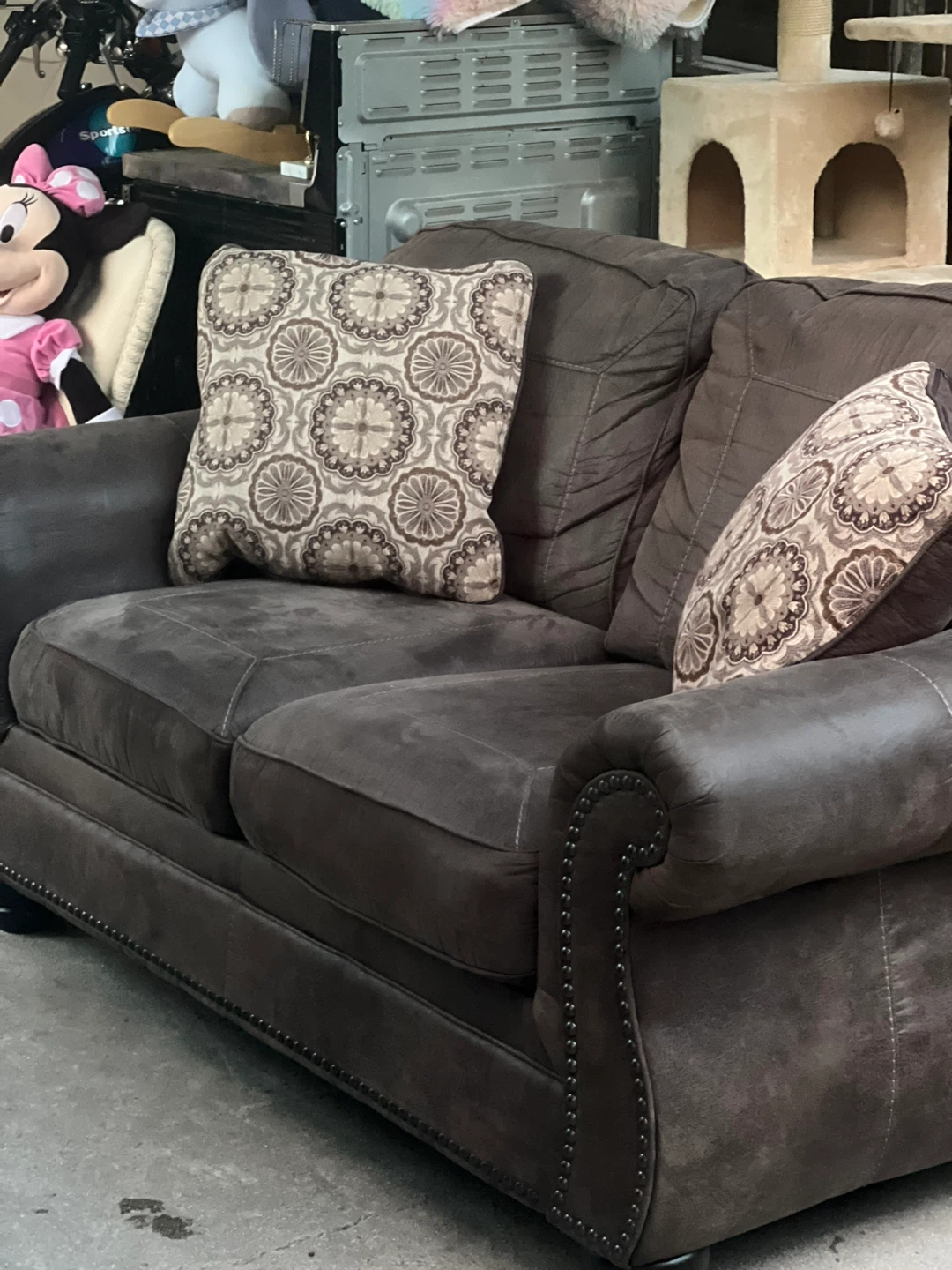 Brown Loveseat Sofa with Decorative Pillows