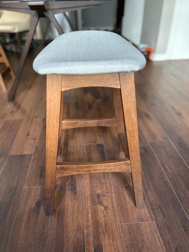 Structube Two Stools - Two for $100 - photo 4