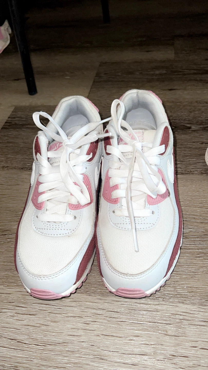 Nike Air Max 90 Women's Sneakers size 5