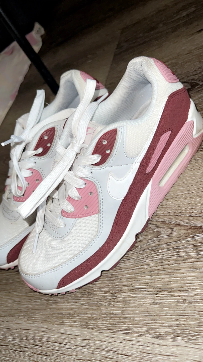 Nike Air Max 90 Women's Sneakers size 5 - photo 2