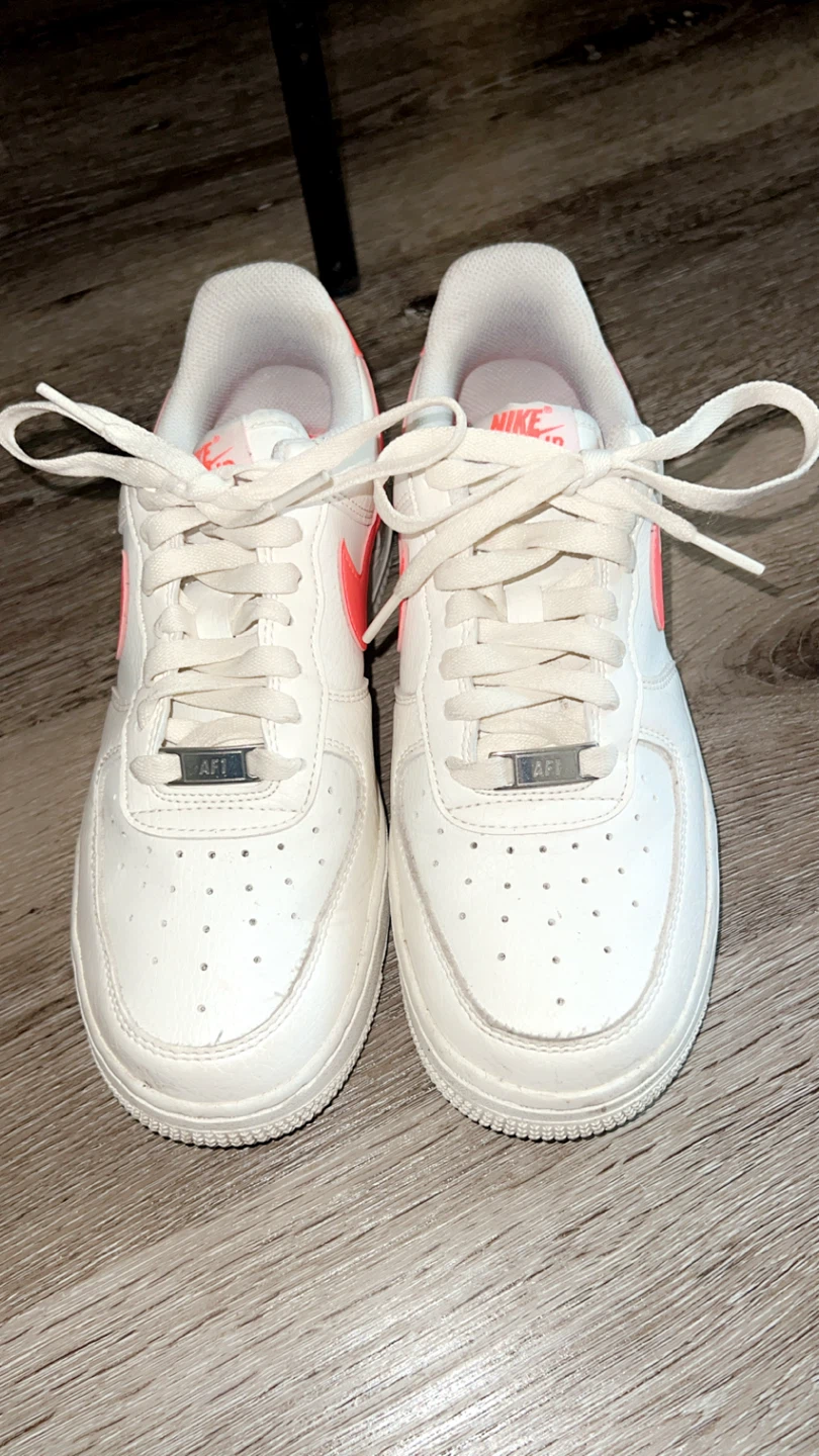 Nike Air Force 1 White Coral Sneakers size 6