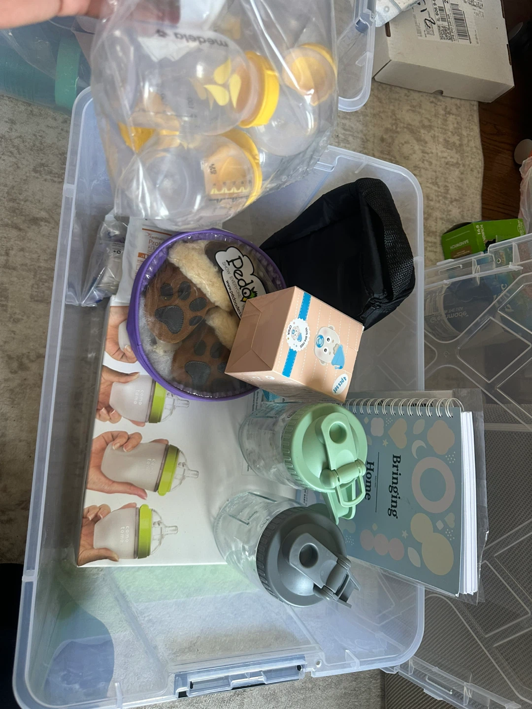 Baby stuff for new moms - photo 2