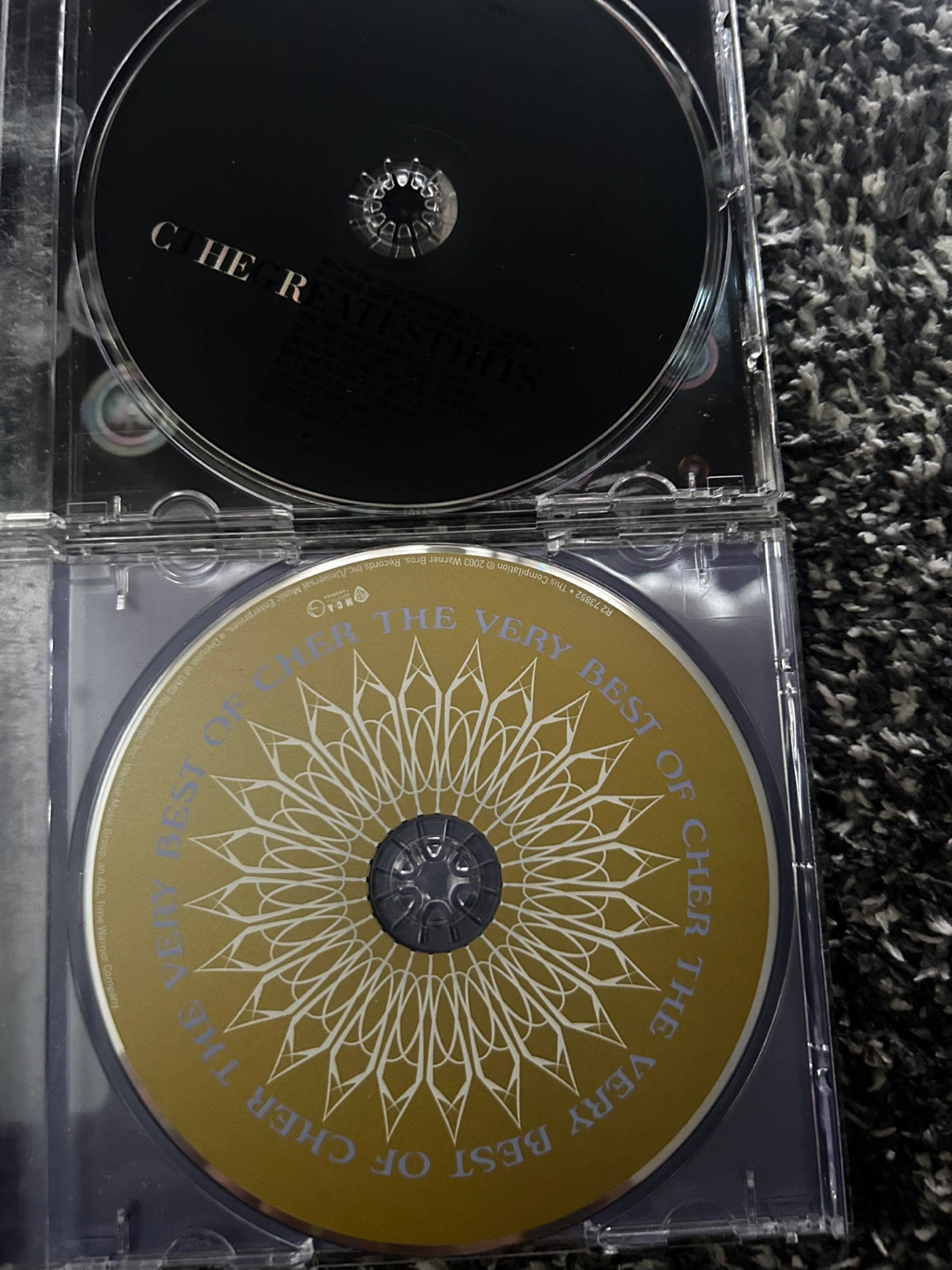 Cher The Greatest Hits & The Very Best Of Cher CDs - photo 3