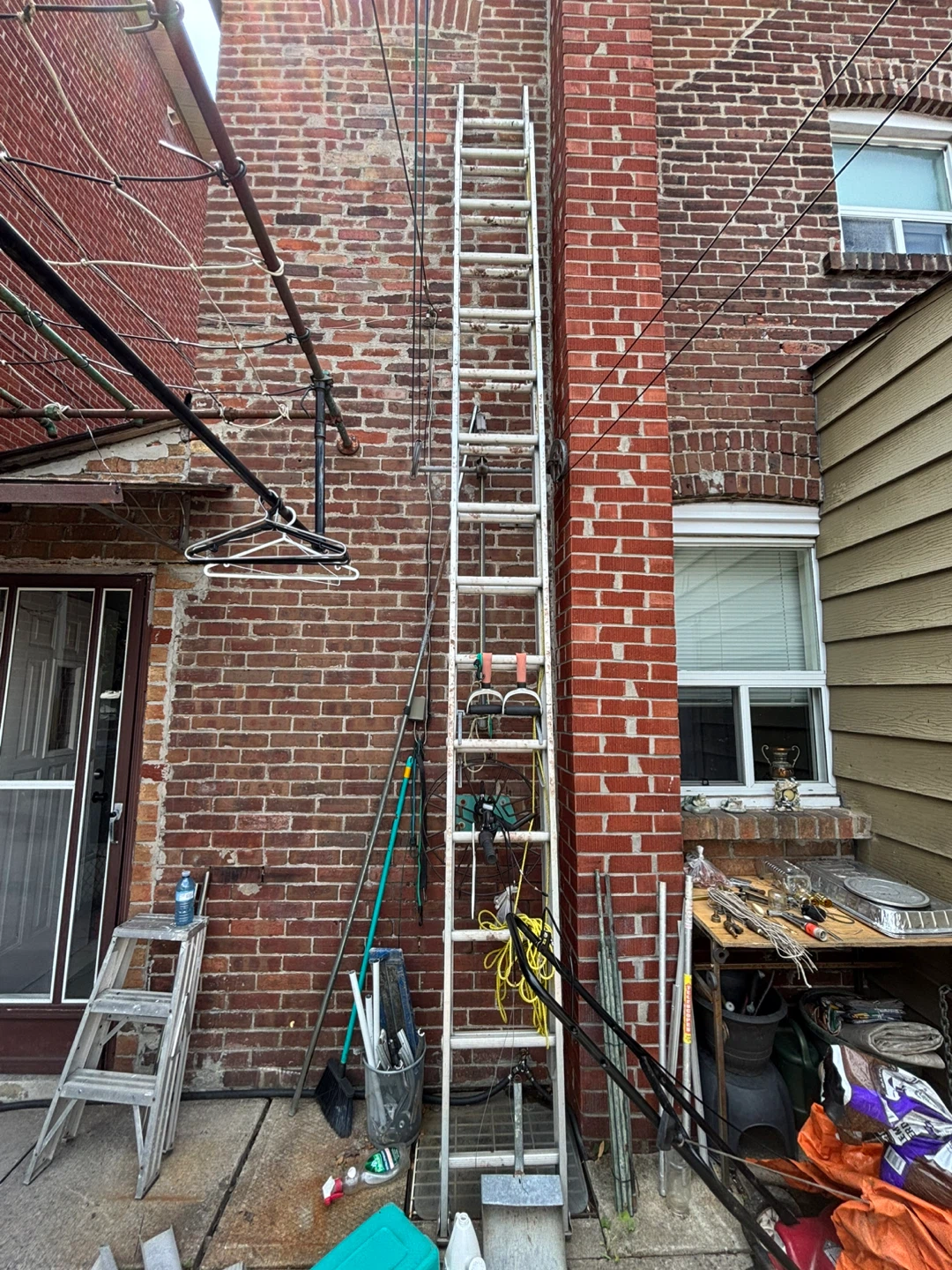 Aluminum 28ft Ladder