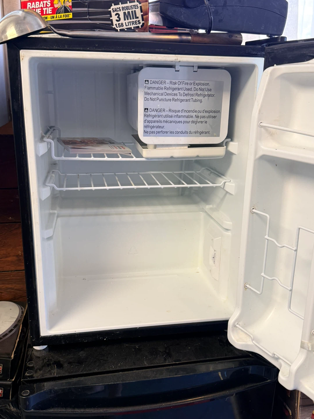 Hamilton Beach Mini Fridge