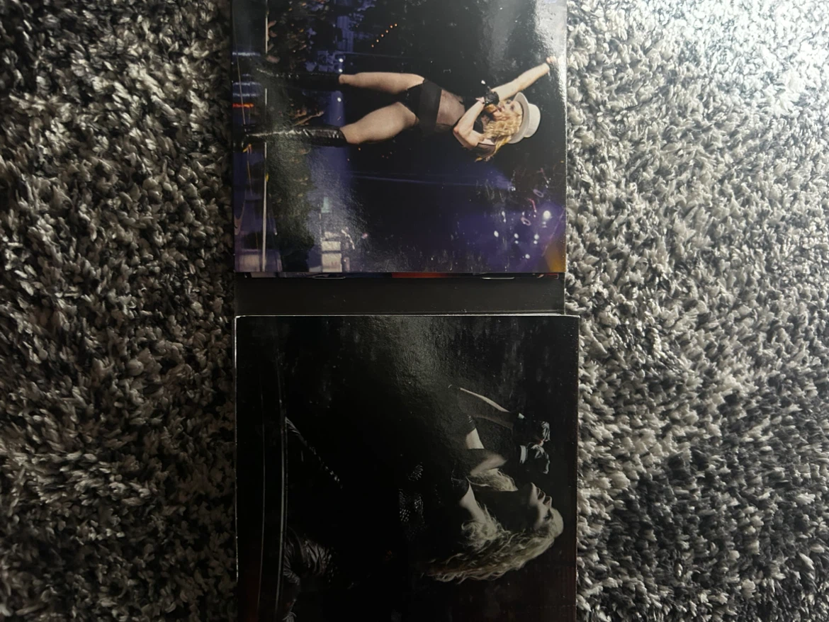 Madonna Sticky & Sweet Tour CD/DVD - photo 4