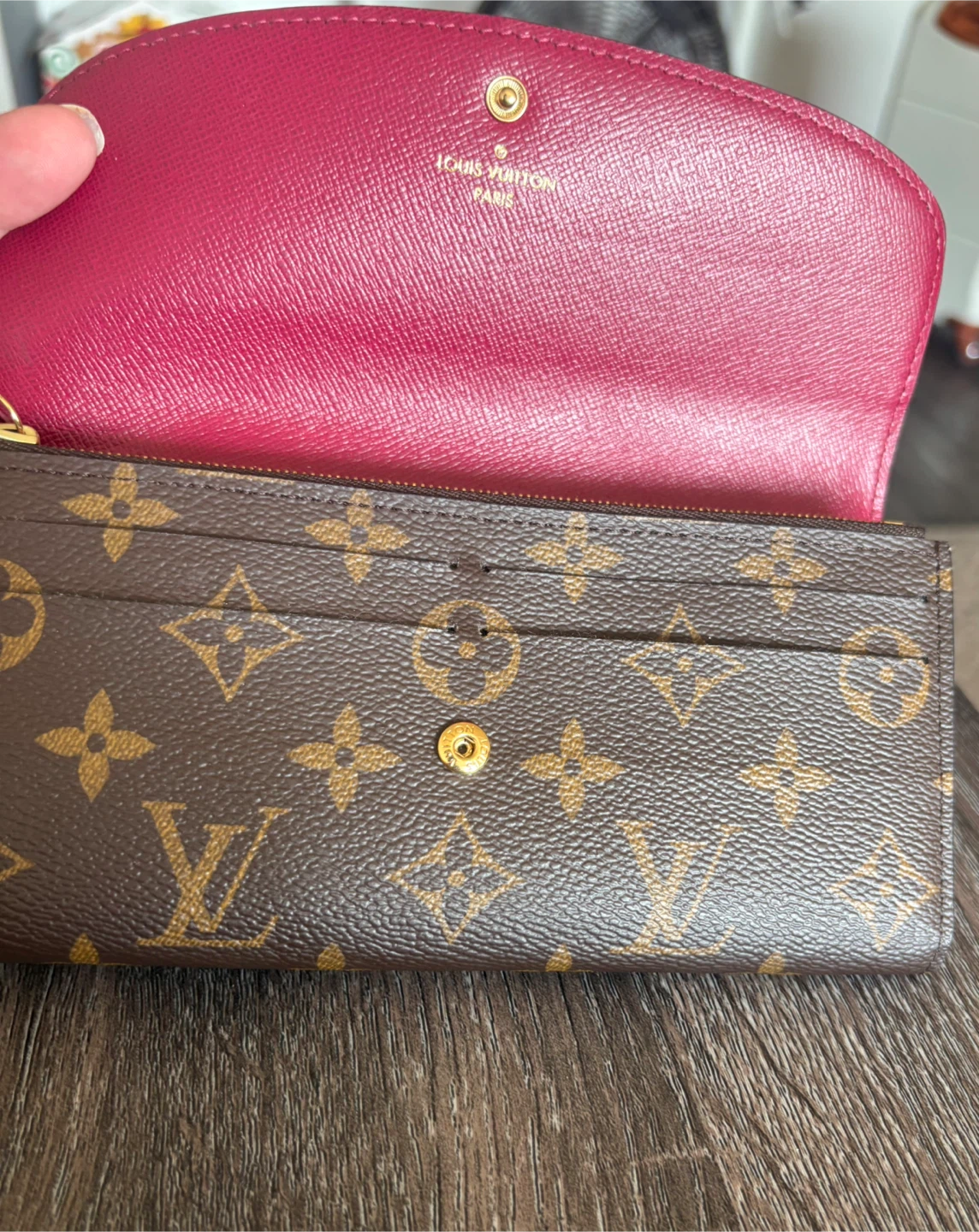 LV Emilie Wallet - photo 4