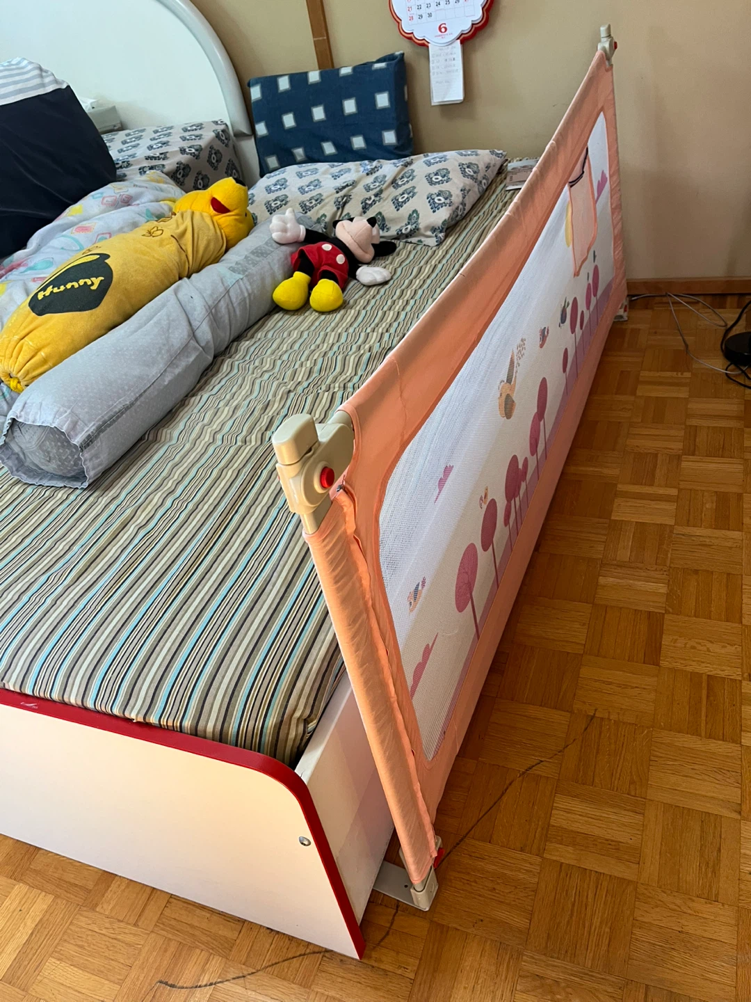 Pink Toddler Bed Rail Guard - photo 2