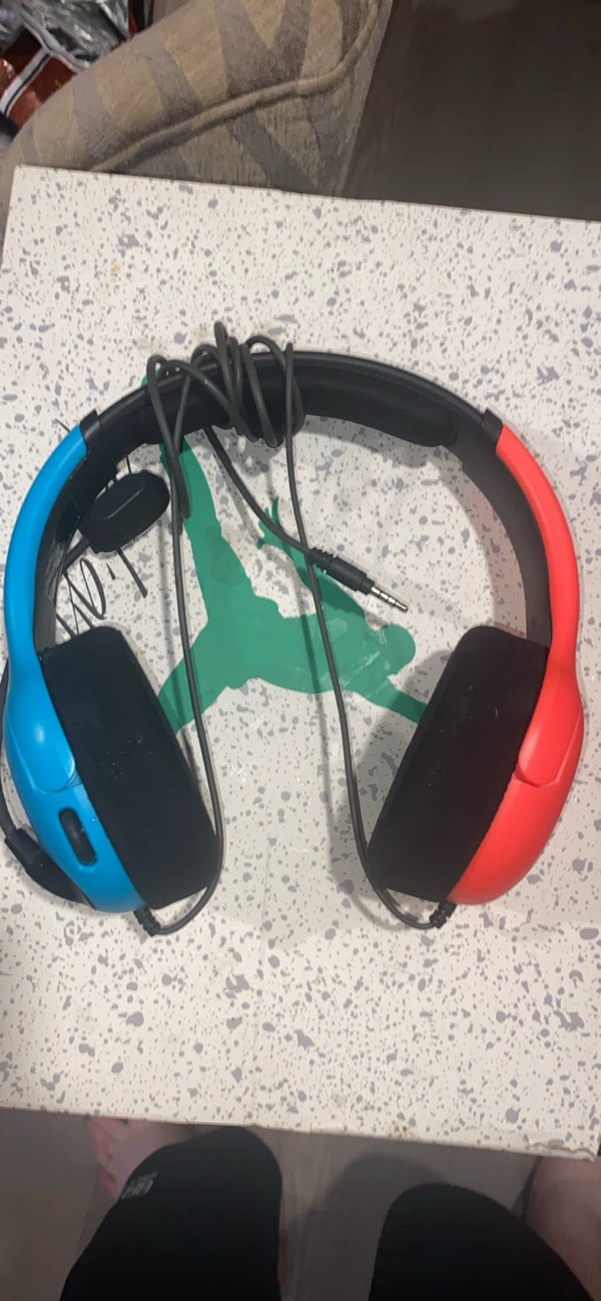 Nintendo switch Headphones - Blue & Red