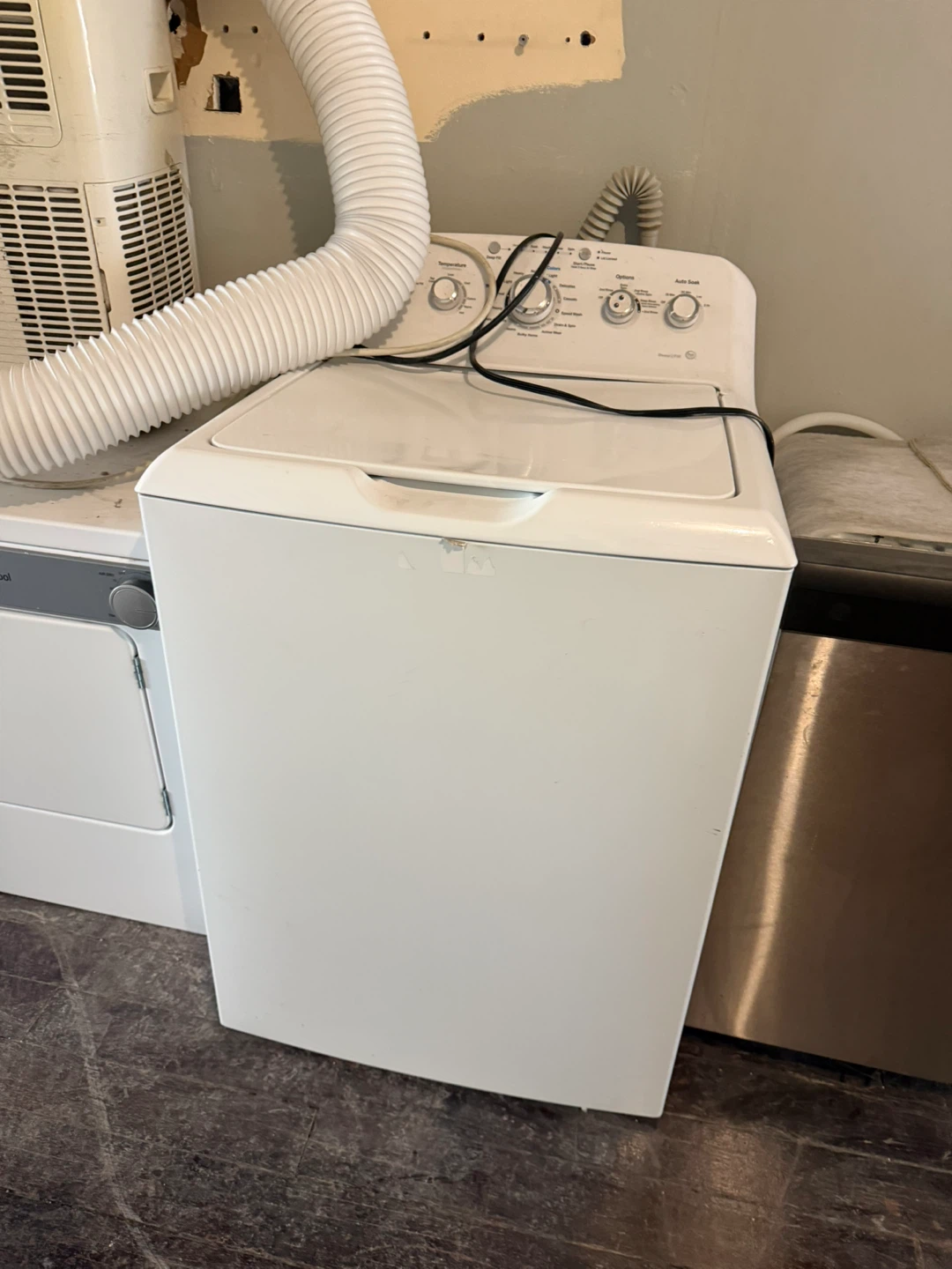 Appliances As-Is: Stove, Fridge, Washer/Dryer & More - photo 3