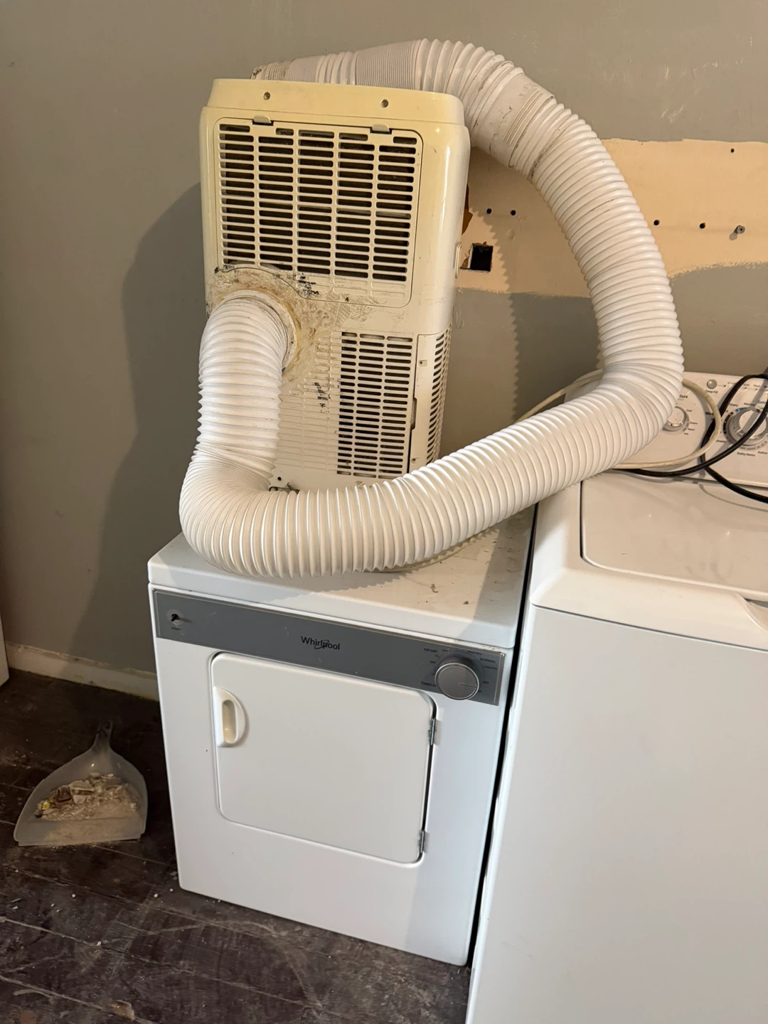 Appliances As-Is: Stove, Fridge, Washer/Dryer & More - photo 4