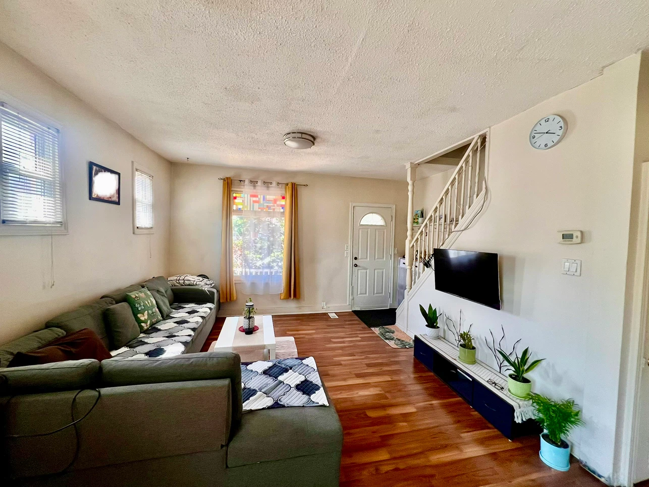 2 Beds 1 Bath - House - photo 2