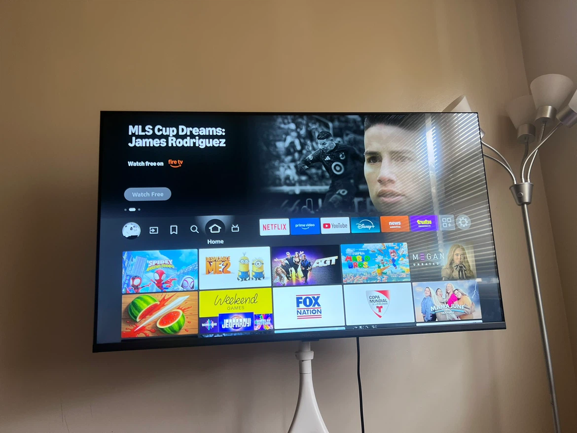 Insignia 50" Fire TV 4K UHD Smart TV - photo 3