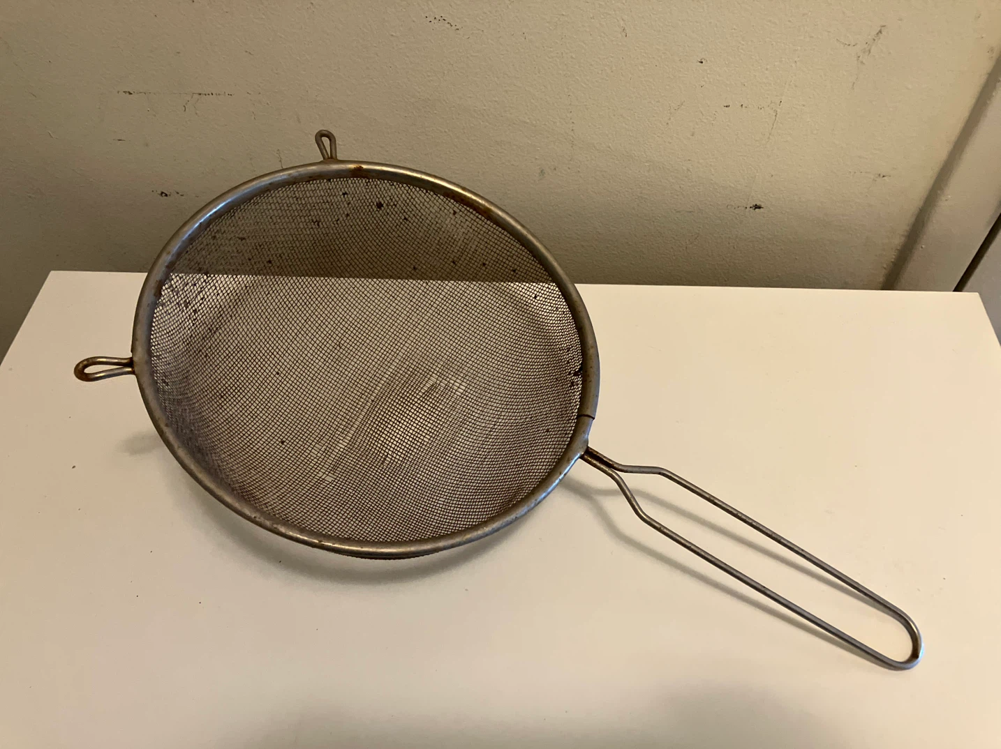 Metal Strainer with Handle