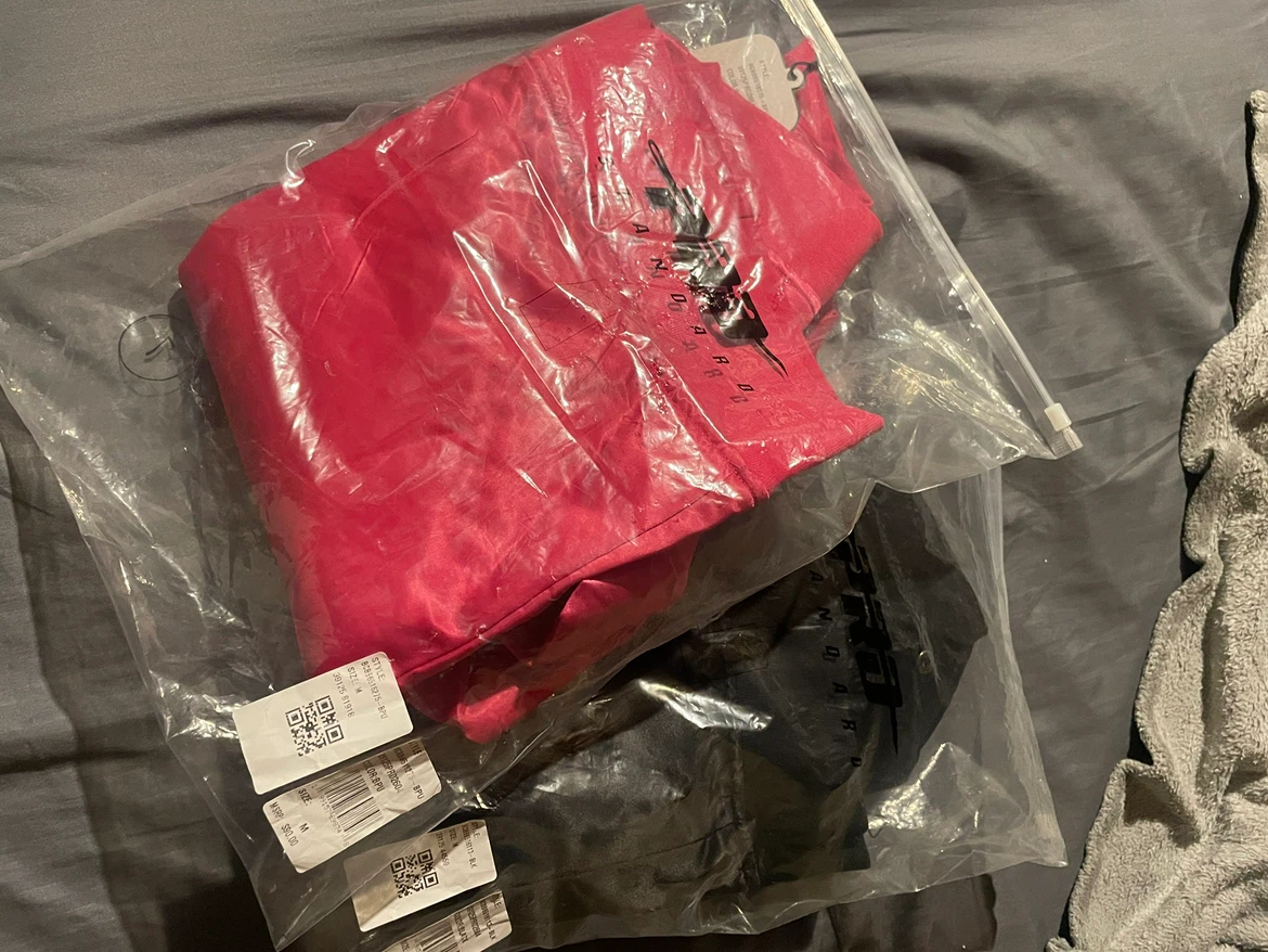 Chicago Bulls Bomber Jacket - Pink & Black - photo 3