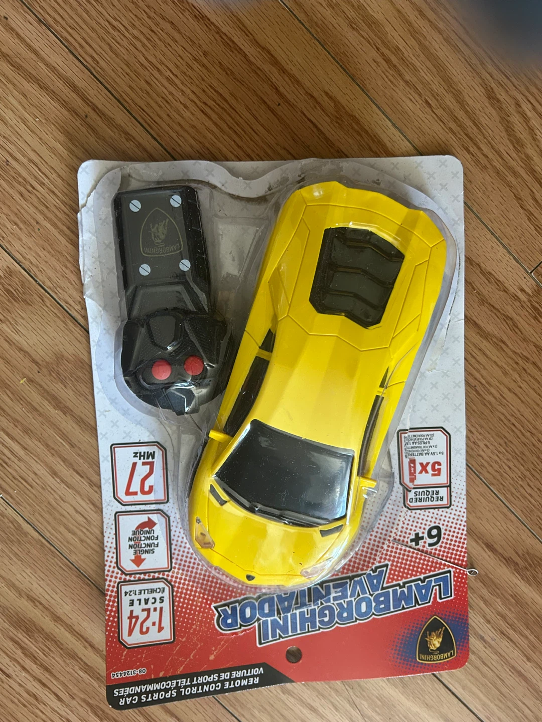 New Lamborghini Aventador Remote Control Car 1:24 Scale - photo 2