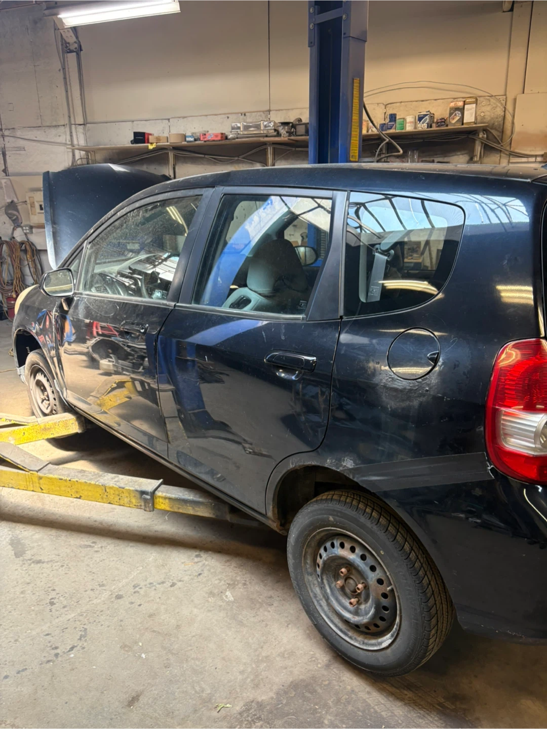 2008 honda fit for parts or scrap not running - photo 3