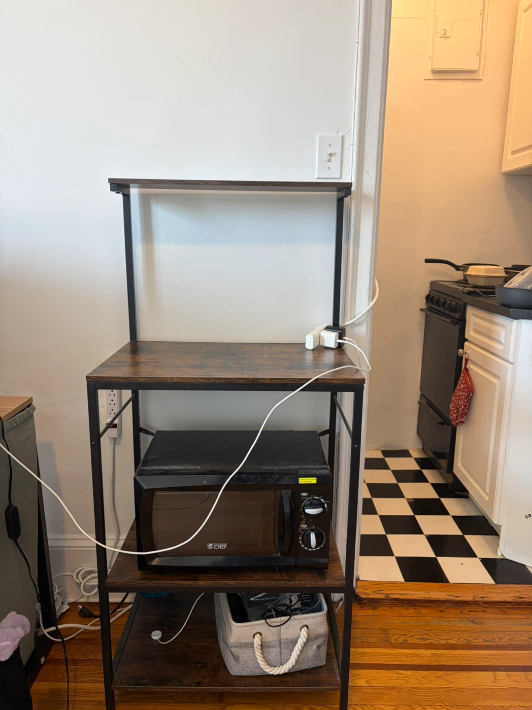 SUPERJARE 4-Tier Kitchen Bakers Rack