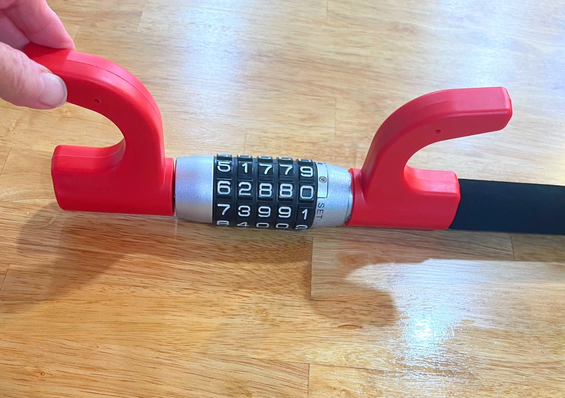 Red Car Anti-Theft Steering Wheel Lock with Combination Lock
