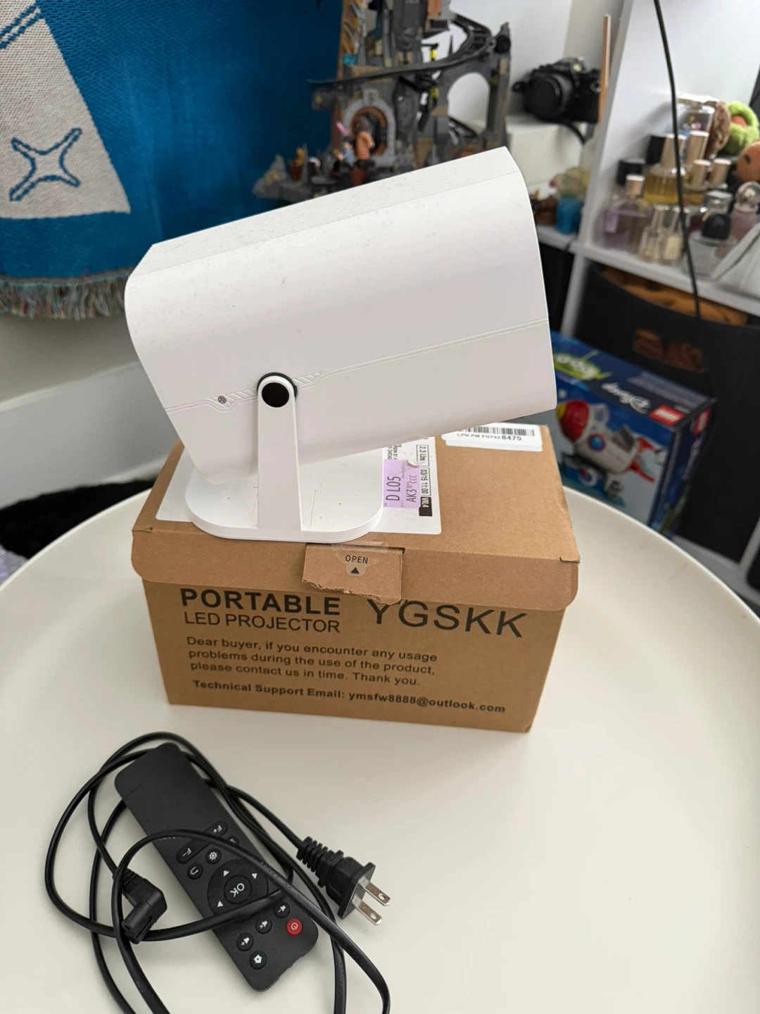 YGSKK mini Projector - photo 2