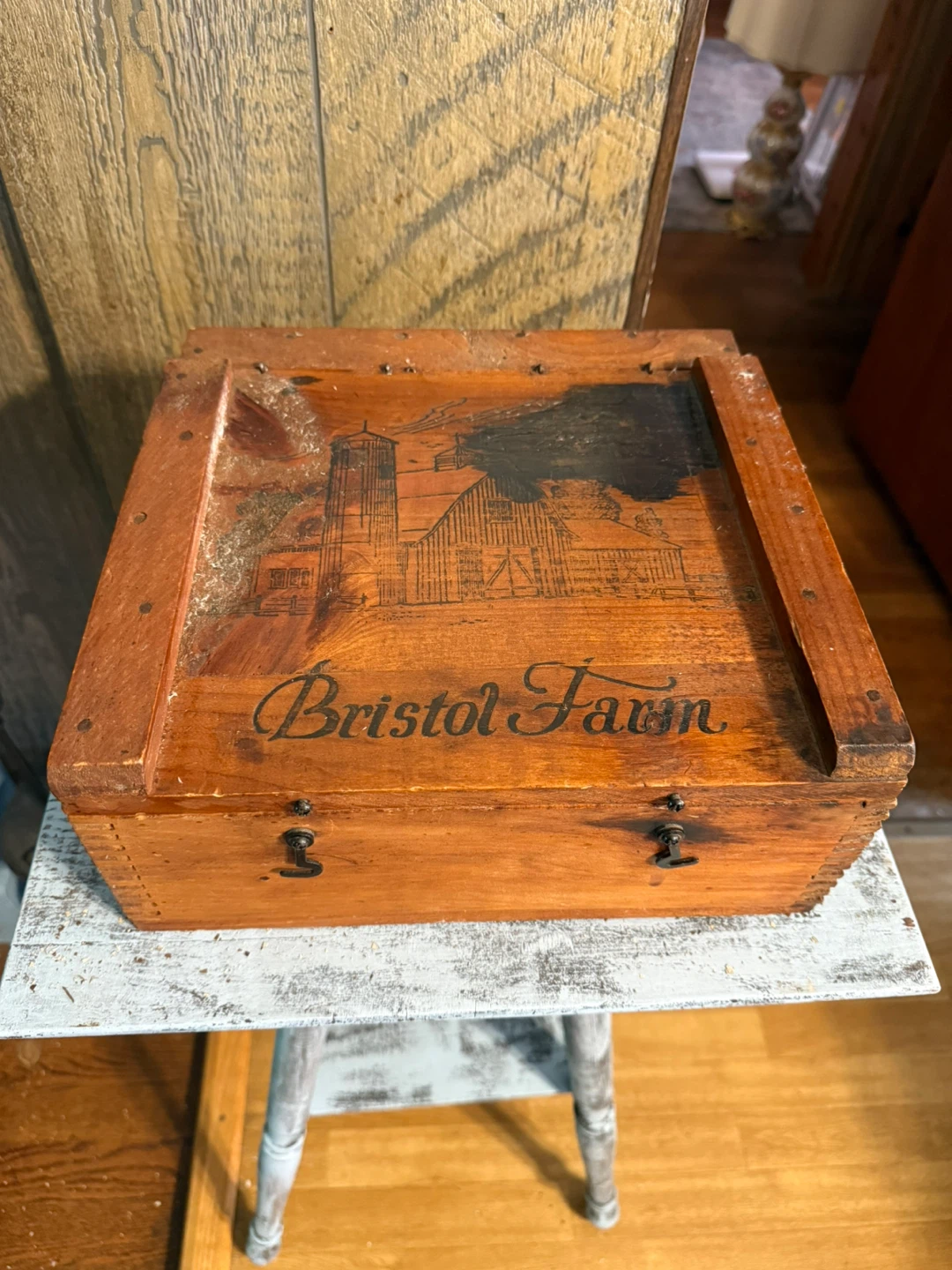 Bristol farms vintage box