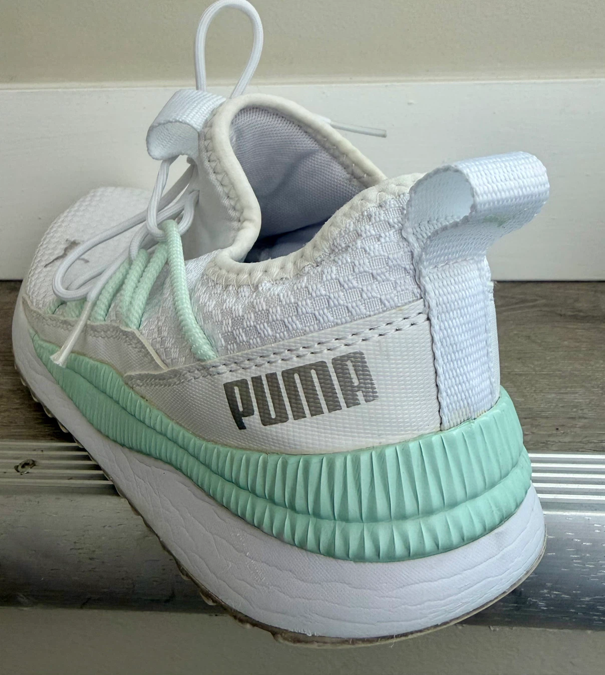 Puma Women's White/Mint Sneakers Size 8 - photo 5