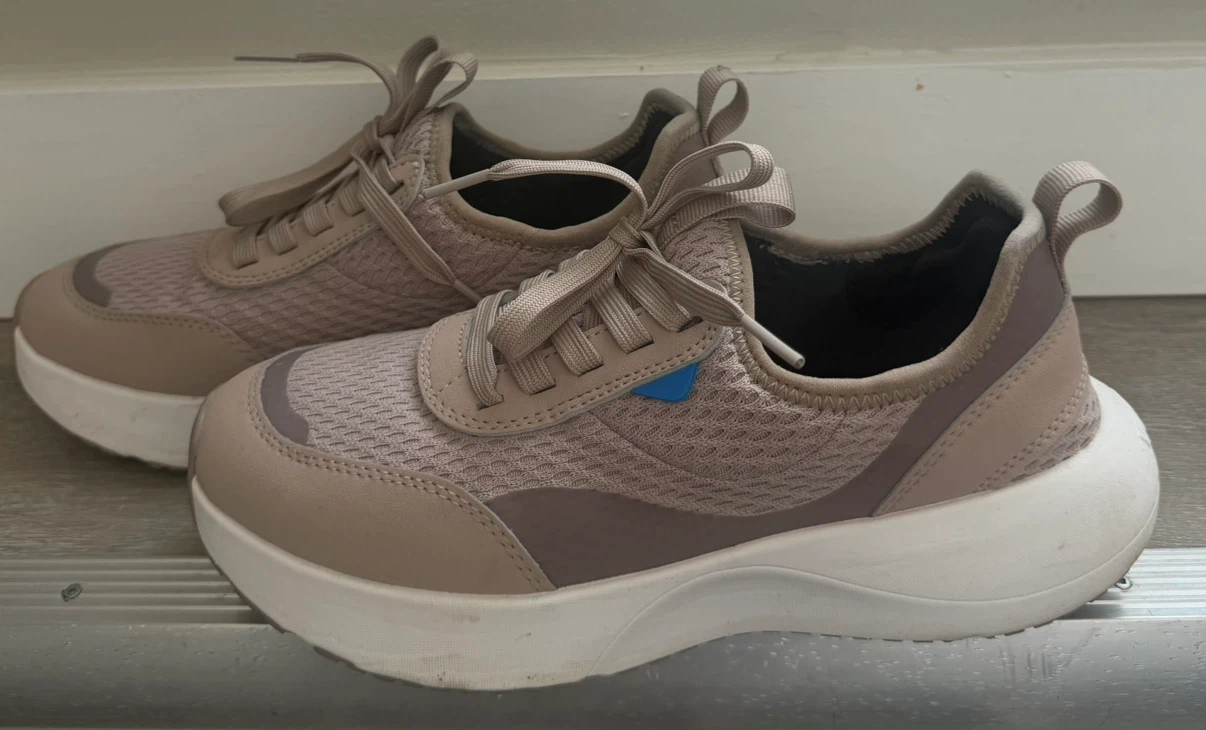 Vessi Shoes Waterproof shoes - size 8 - photo 3