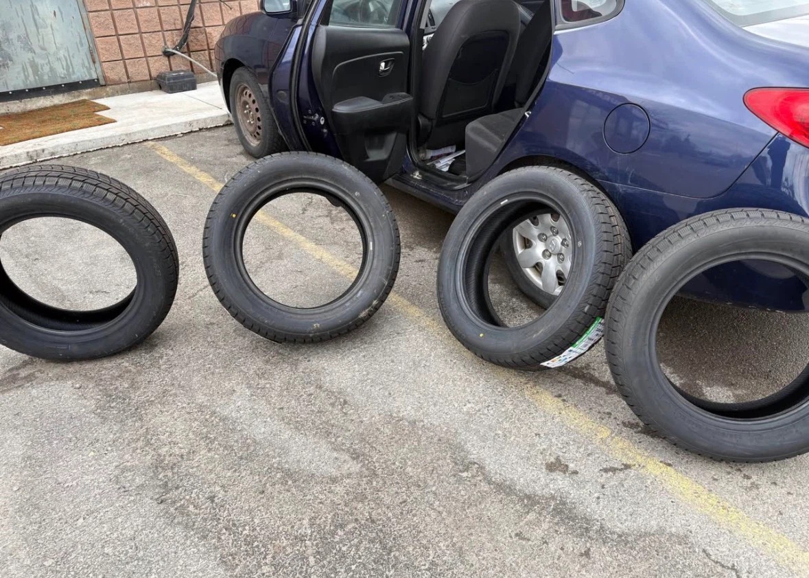 Grenlander Winter GL868 Tires (Set of 4) - 225/60R18 - photo 3