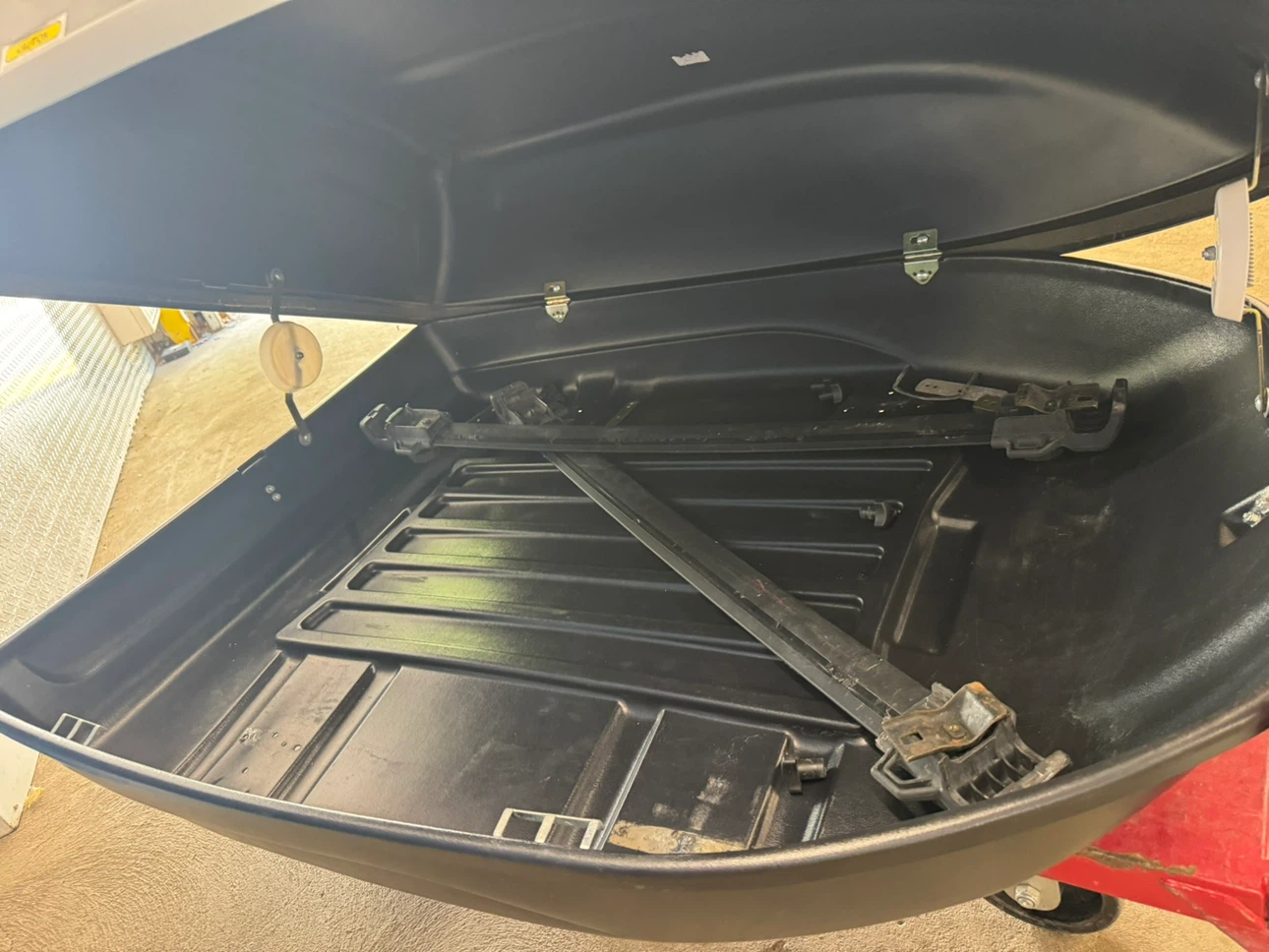 SportRack Explorer Cargo Box - photo 3