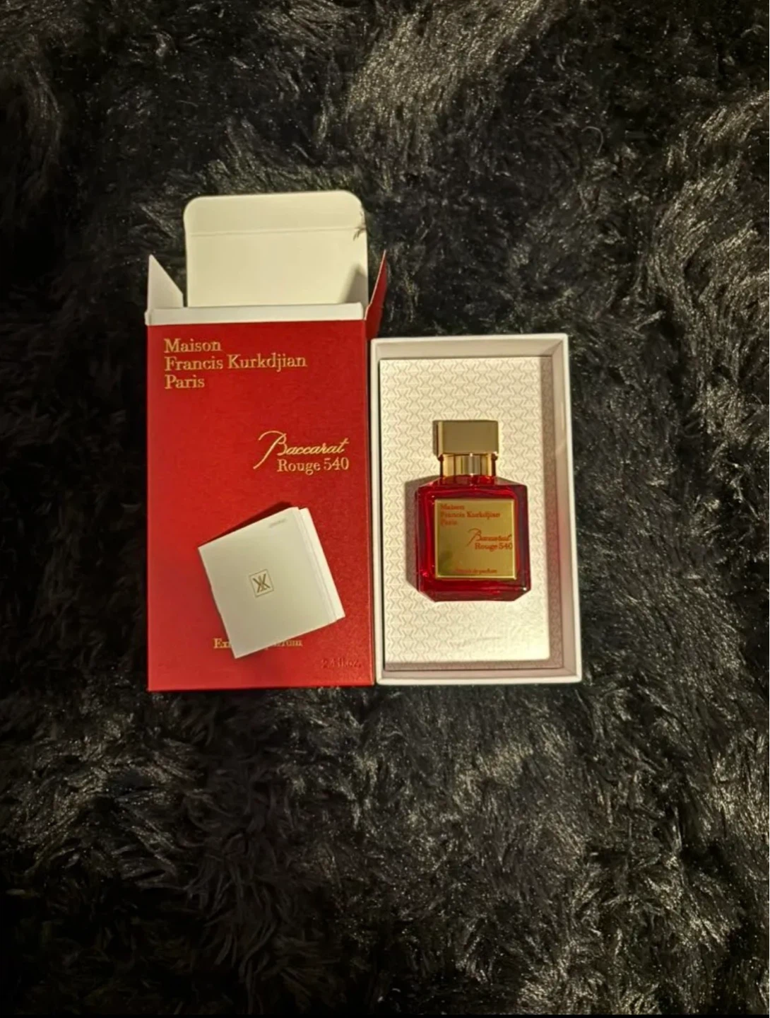 Baccarat Rouge 540 (PRICE IS VERY NEGOTIABLE)