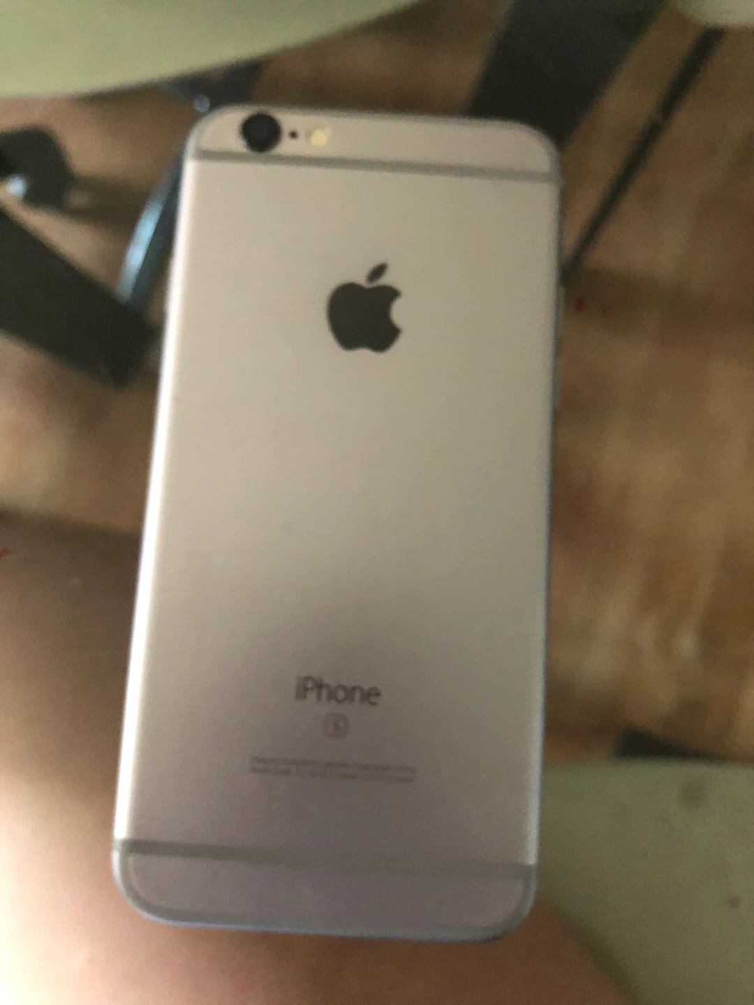 Apple iPhone 6s - photo 5