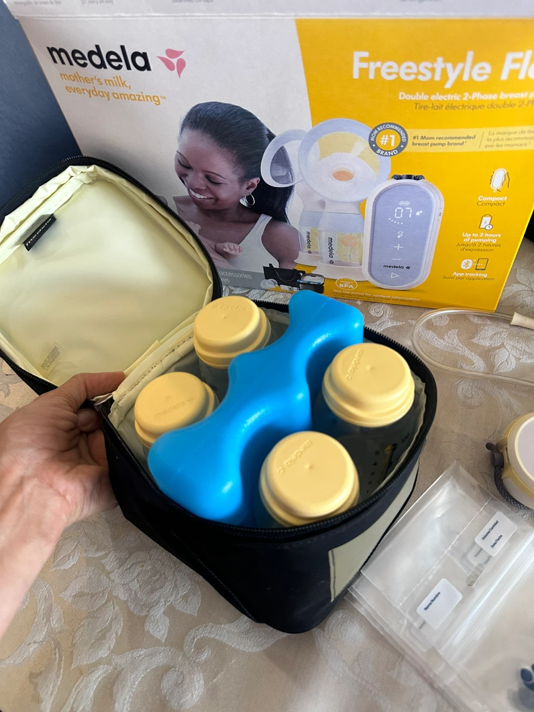 Medela Freestyle Flex Double Electric Breast Pump with Bag - photo 4