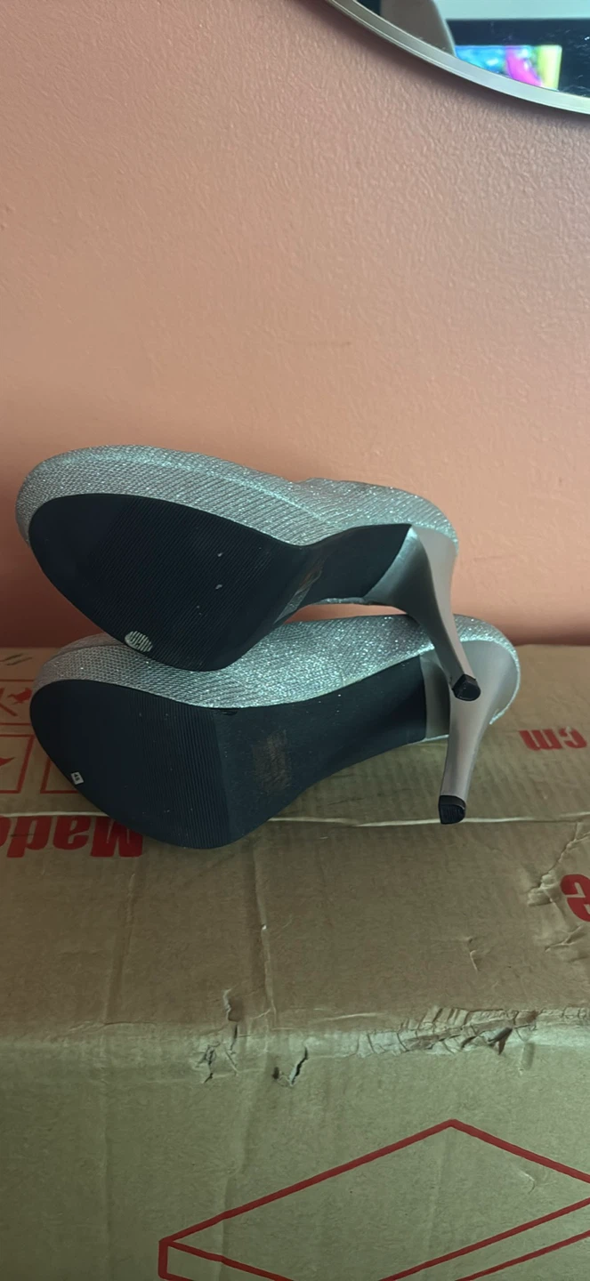 Qupid Silver Glitter Heels - photo 3