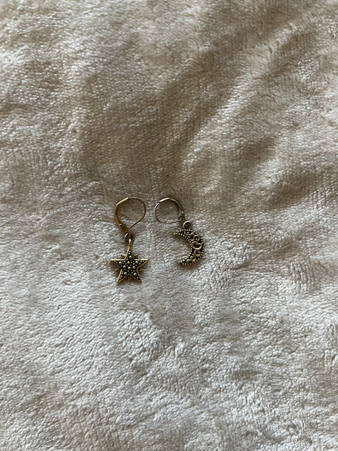 Star and moon earrings