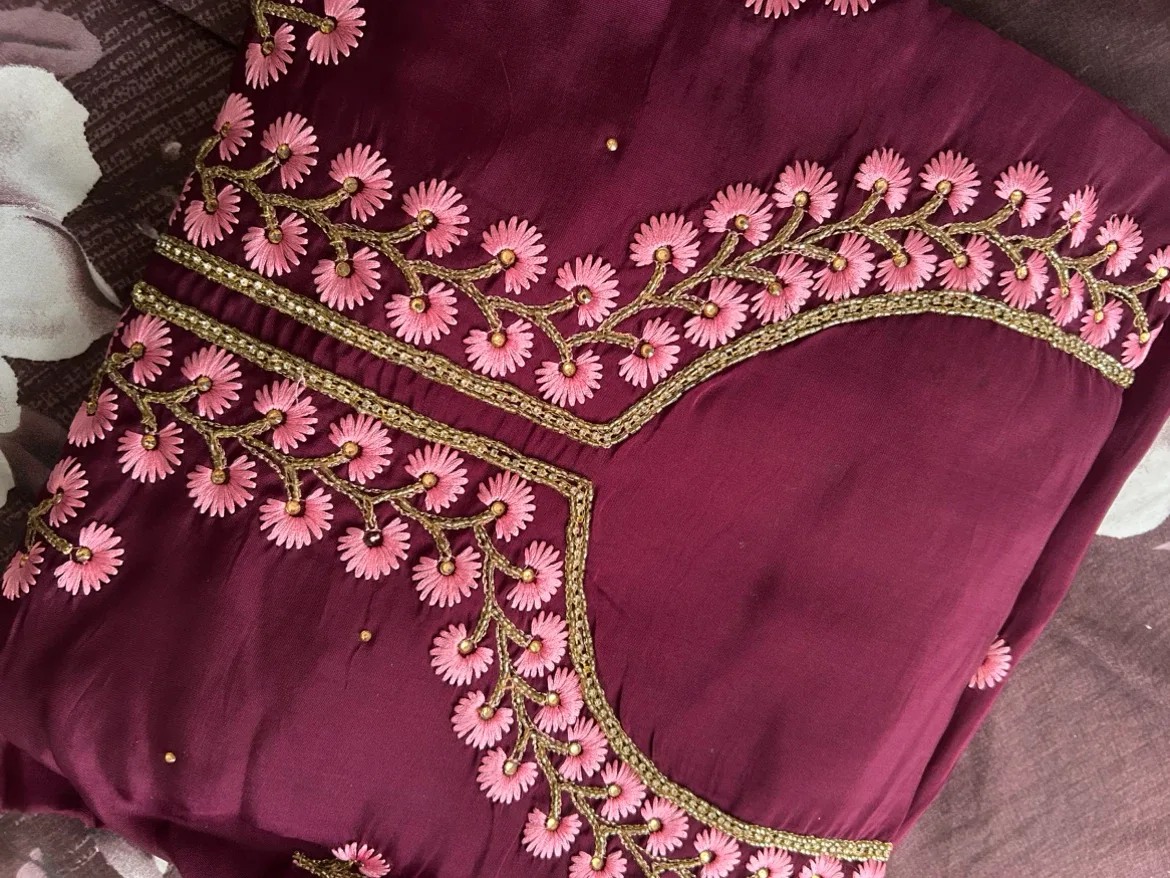 Embroidered Punjabi Suit - Burgundy & Pink - photo 2