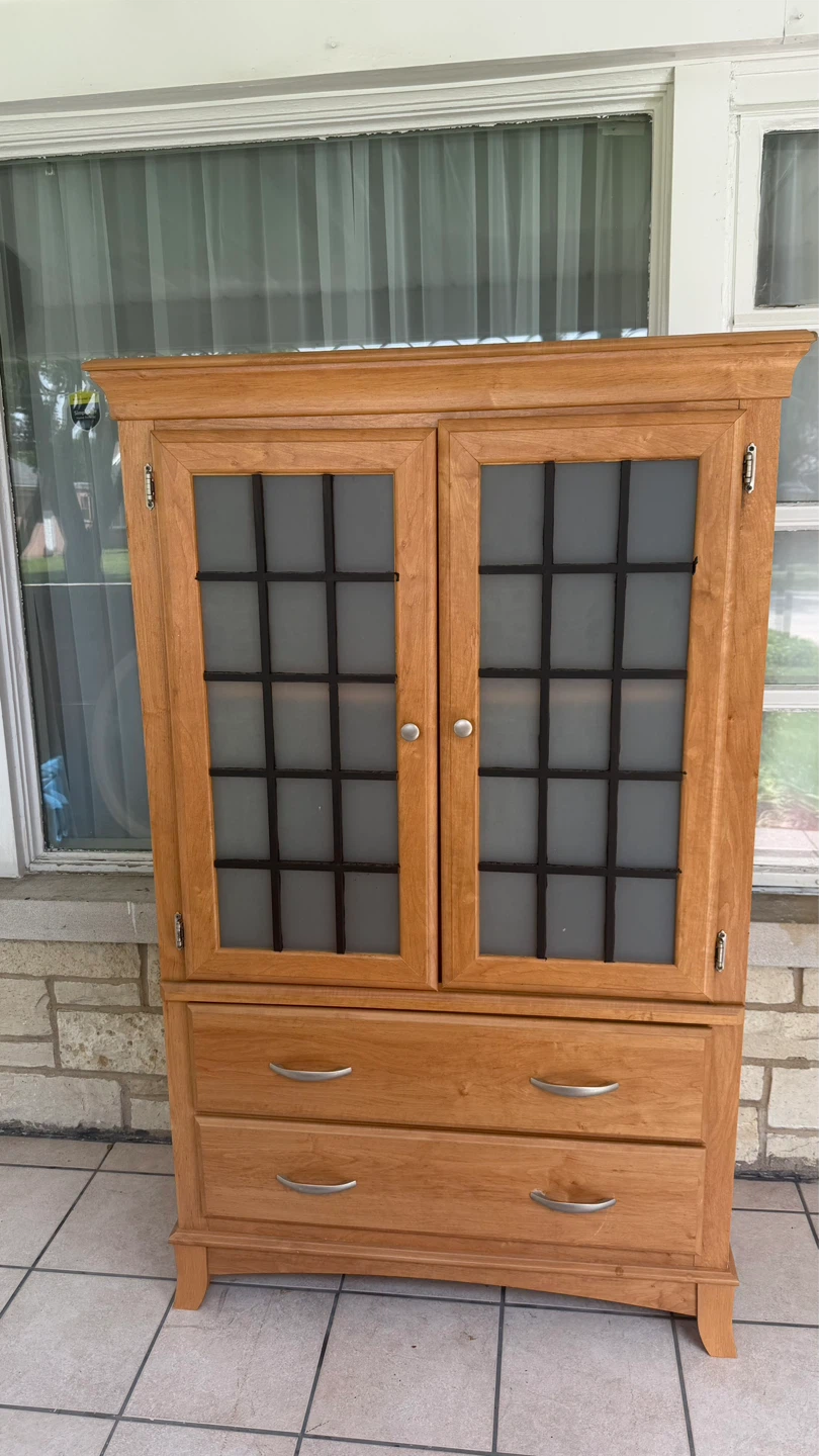 Armoire Wardrobe/ Dresser