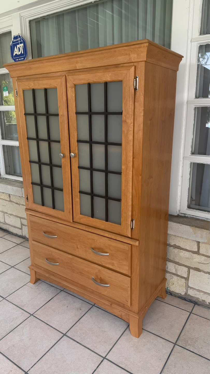 Armoire Wardrobe/ Dresser - photo 3