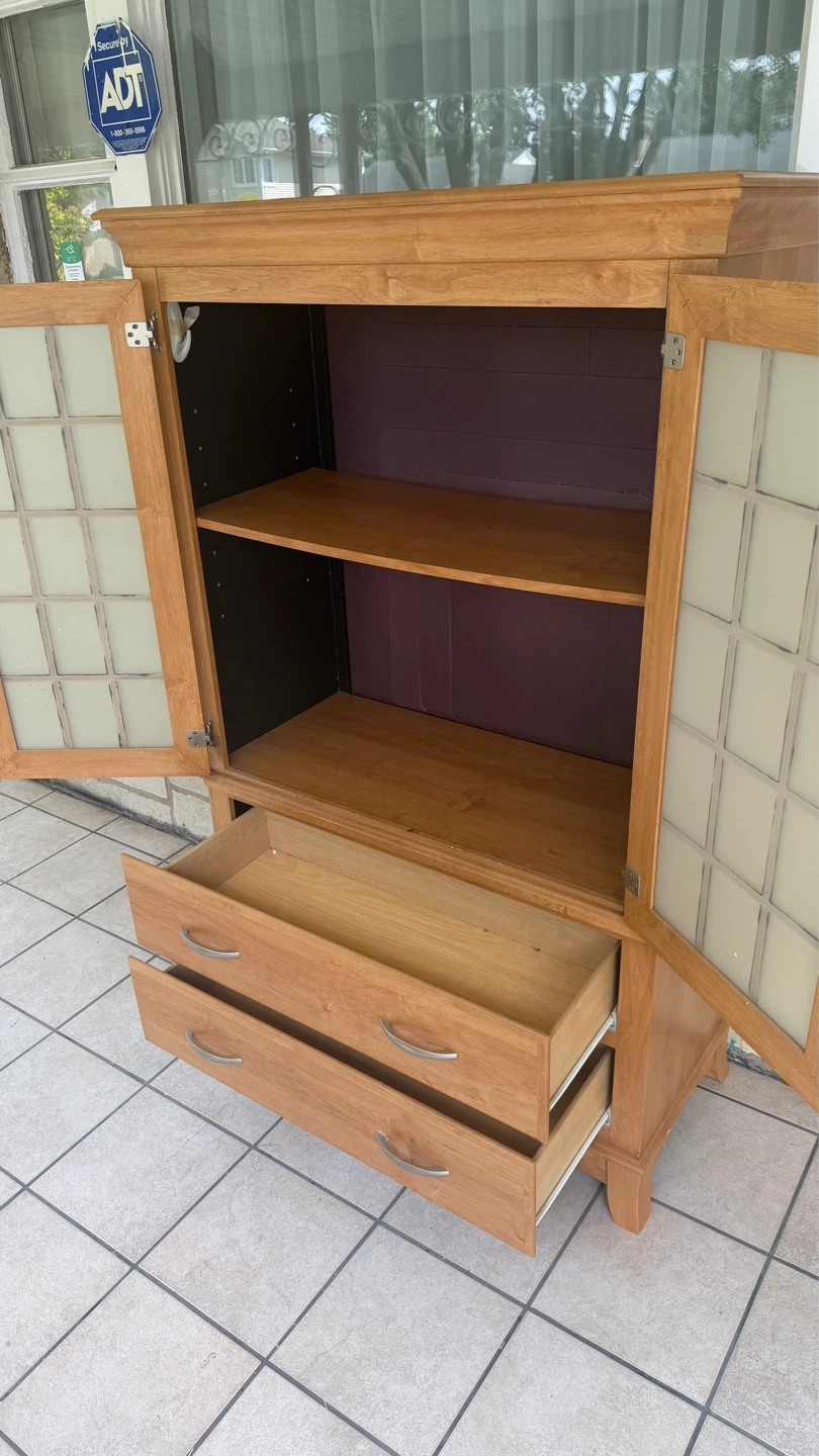Armoire Wardrobe/ Dresser - photo 2